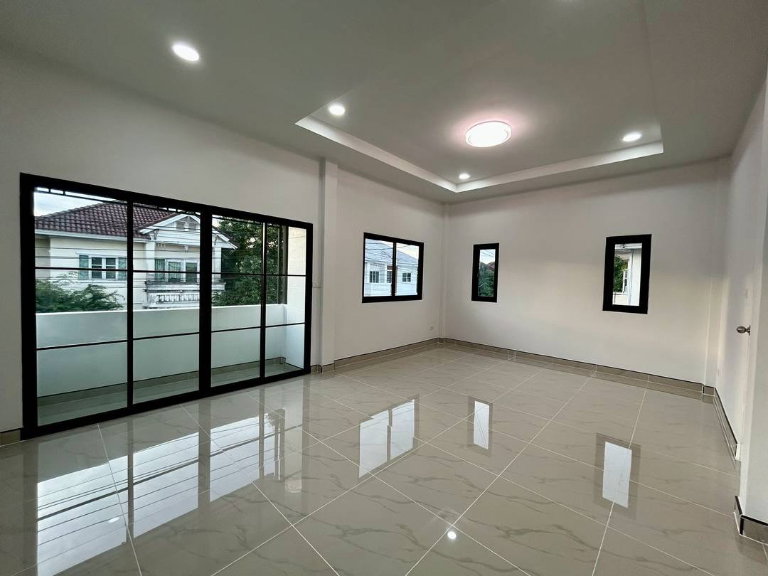 รูป ขายบ้านเดี่ยวปิยวรารมย์ 3 หลังใหญ่ 74.5 ตร.ว. ติดถนนเมน ครัวหรู ฟรีเฟอร์ฯ ฟรีโอน - รูปที่ 19/20