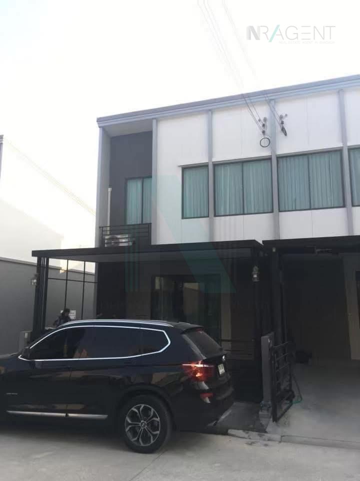 Townhouses for rent : 📌 For Rent 2-story Townhouse PLENO RAMA 9 - NEW KRUNGTHEP KREETHA 3 bedroom 2 bathroom
