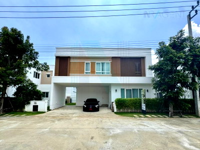 บ้านเดี่ยวให้เช่า : 📌 ให้เช่าบ้านเดี่ยว 2 ชั้น โมเดน บางนา-เทพารักษ์ 4 ห้องนอน 5 ห้องน้ำ