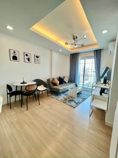 รูปภาพ Thru                        Thonglor 