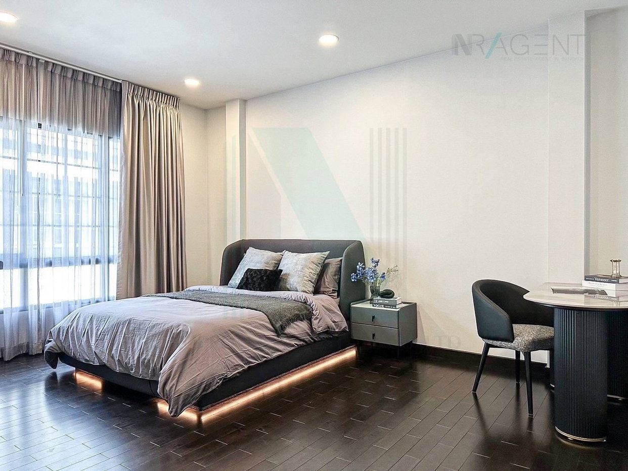 รูป ให้เช่าบ้านเดี่ยว 2 ชั้น เดอะ ซิตี้ บางนา 2 4 ห้องนอน 5 ห้องน้ำ - รูปที่ 4/8