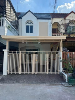 ขายทาวน์เฮาส์ โครงการ เลิศอุบล 4 2 ชั้น 2 ห้องนอน 2 ห้องน้ำ