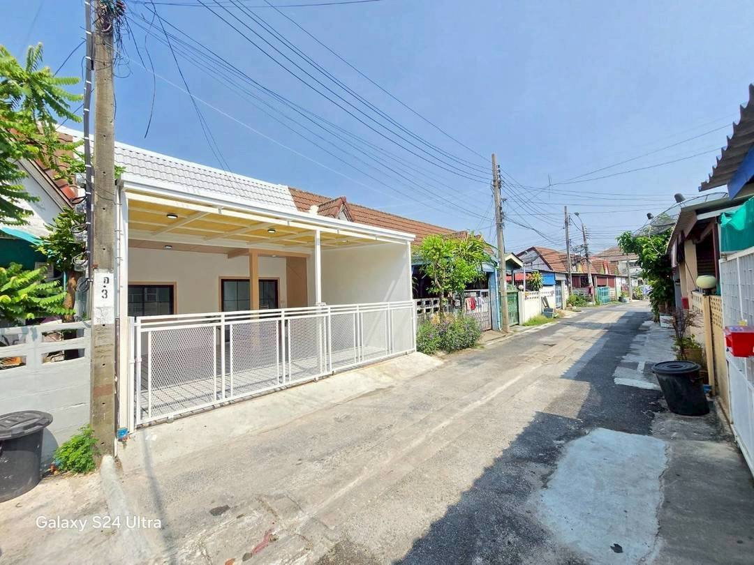 รูป ขายทาวน์เฮาส์ชั้นเดียวบัวทองเคหะ ไทรน้อย 19 ตร.ว. ต้นสายรถเมล์ แต่งใหม่ฟรีเฟอร์ฯ ฟรีโอน - รูปที่ 18/18