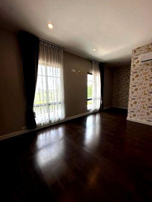 บ้านเดี่ยว ถนนสุขุมวิท : ST13134 - Setthasiri Pattanakarn :  ARL Hua Mak