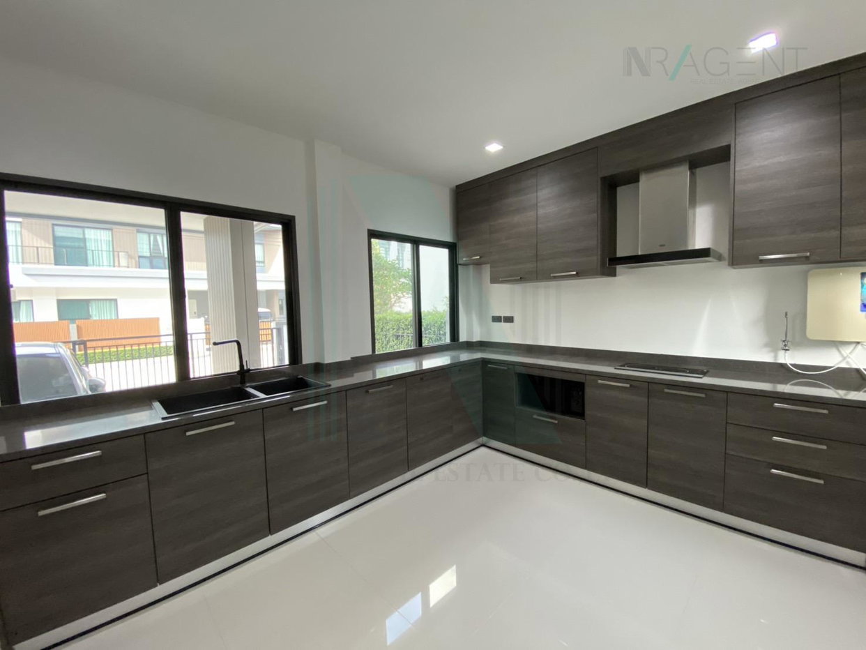 รูป ขายบ้านเดี่ยว โครงการ เวนิว ไอดี มอเตอร์เวย์ - พระราม9 2 ชั้น 5 ห้องนอน 5 ห้องน้ำ - รูปที่ 3/8