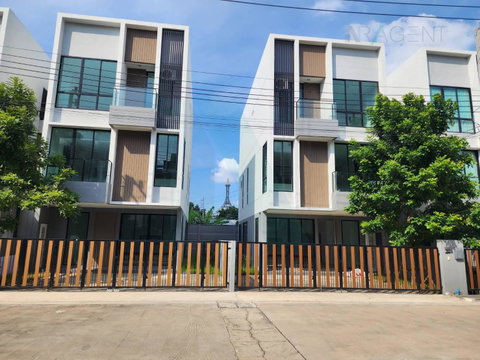 📌 ขายบ้านเดี่ยว โครงการ นิว คอนเน็กซ์ เฮาส์ ดอนเมือง 3 ชั้น 3 ห้องนอน 4 ห้องน้ำ