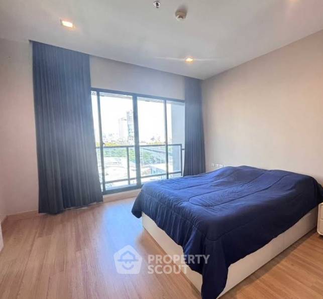 รูป คอนโด 2 ห้องนอน 74 ตร.ม. ที่ Urbano Absolute ใกล้ BTS กรุงธนบุรี 400 ม. (ID 2767941) - รูปที่ 3/4
