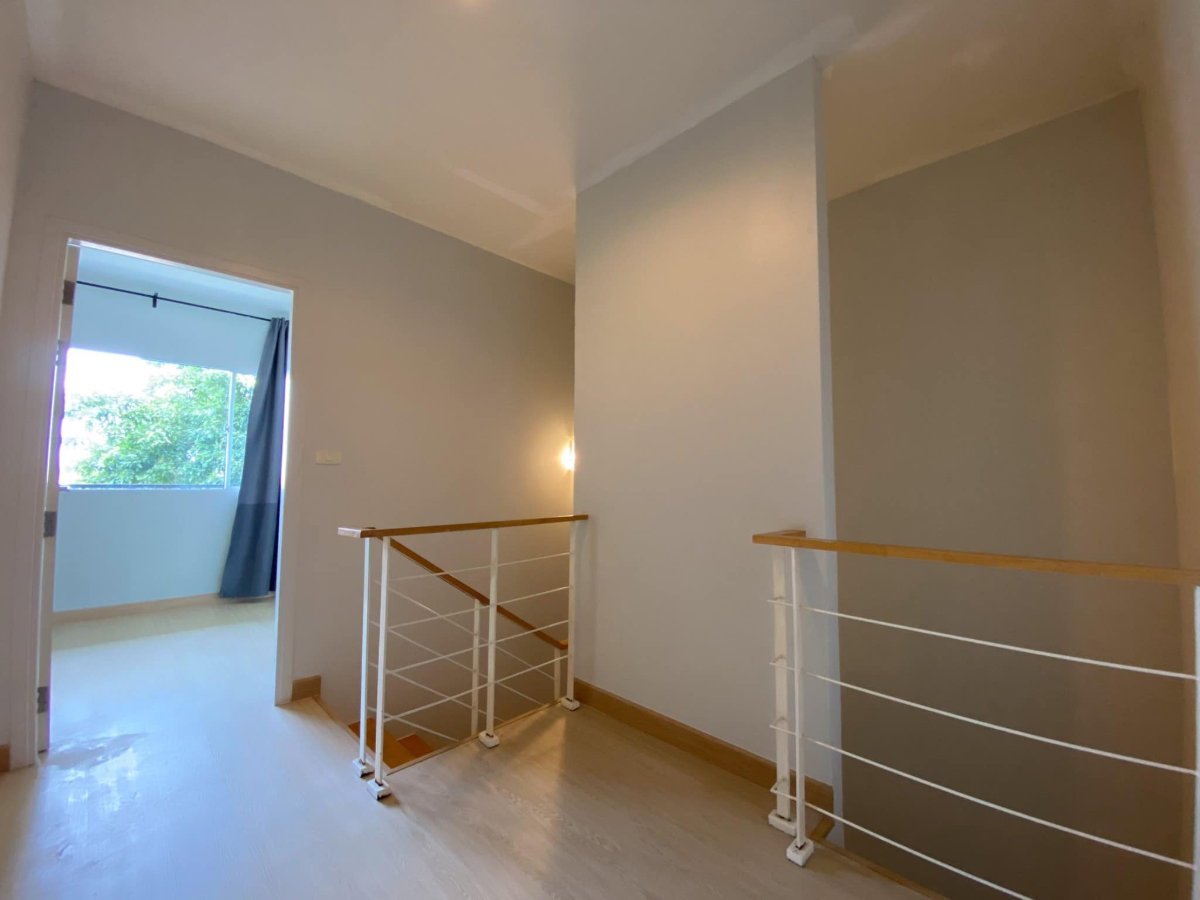รูป UV01760 - Villette City  Pattanakarn : BTS Phra Khanong - รูปที่ 4/52