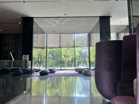 ขายคอนโด Rhythm Sukhumvit 36-38 ชั้น 7 วิวสระ ราคาดีที่สุดเพียง 5 ล้านบาท ขนาด 33.11 ตรม