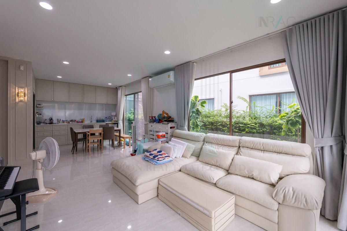 รูป 📌 ขายบ้านเดี่ยว โครงการ บุราสิริ วัชรพล 2 ชั้น 4 ห้องนอน 4 ห้องน้ำ - รูปที่ 4/8