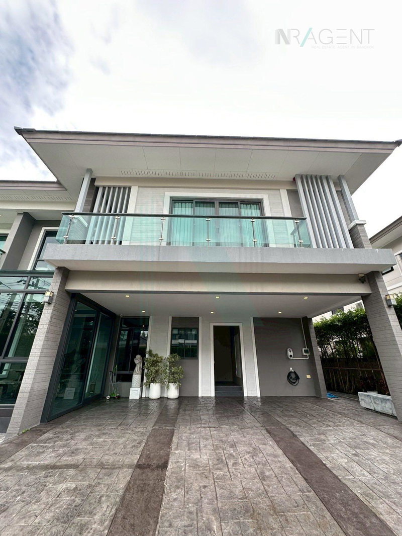 Houses for sale : 📌 For Sell House THE PLAM PATTANAKARN 2-story 6 bedroom 5 bathroom
