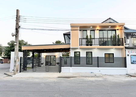 ขายบ้านแฝดพฤกษา 14A หลังมุมติดสวน 53.3 ตร.ว. 5 นอน ครัวกว้าง ฟรีโอน
