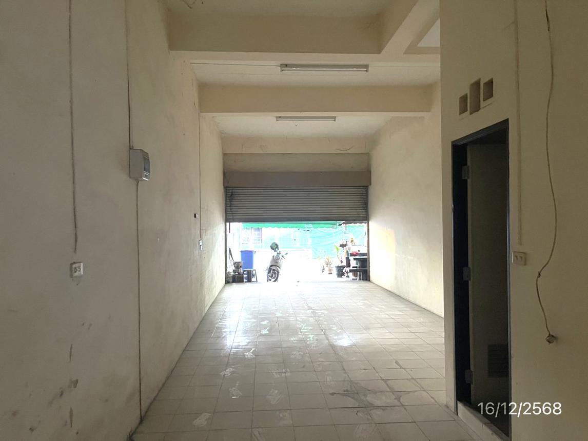 รูป อาคารพาณิชย์ 26.8 ตร.วา ศรีราชา ชลบุรี 2.4M - รูปที่ 18/33
