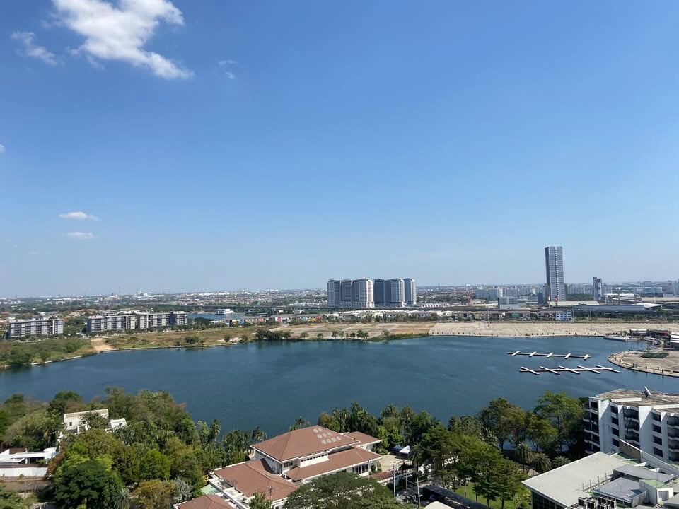 picture The Lake                 Condominium  - 8/8