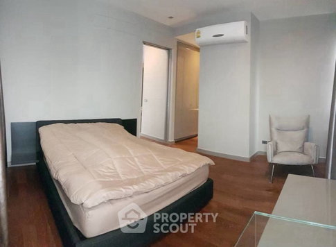 Pet-Friendly 1-BR Condo At M Silom, 400m To BTS Chong Nonsi (ID 2783640)