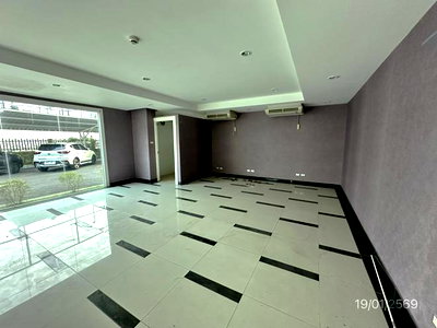 ห้องชุดสำนักงาน 59 ตร.วา พอร์ชแลนด์ 2 จอมเทียนรีสอร์ท คอนโดมิเนียม เอ บางละมุง ชลบุรี 2.1M