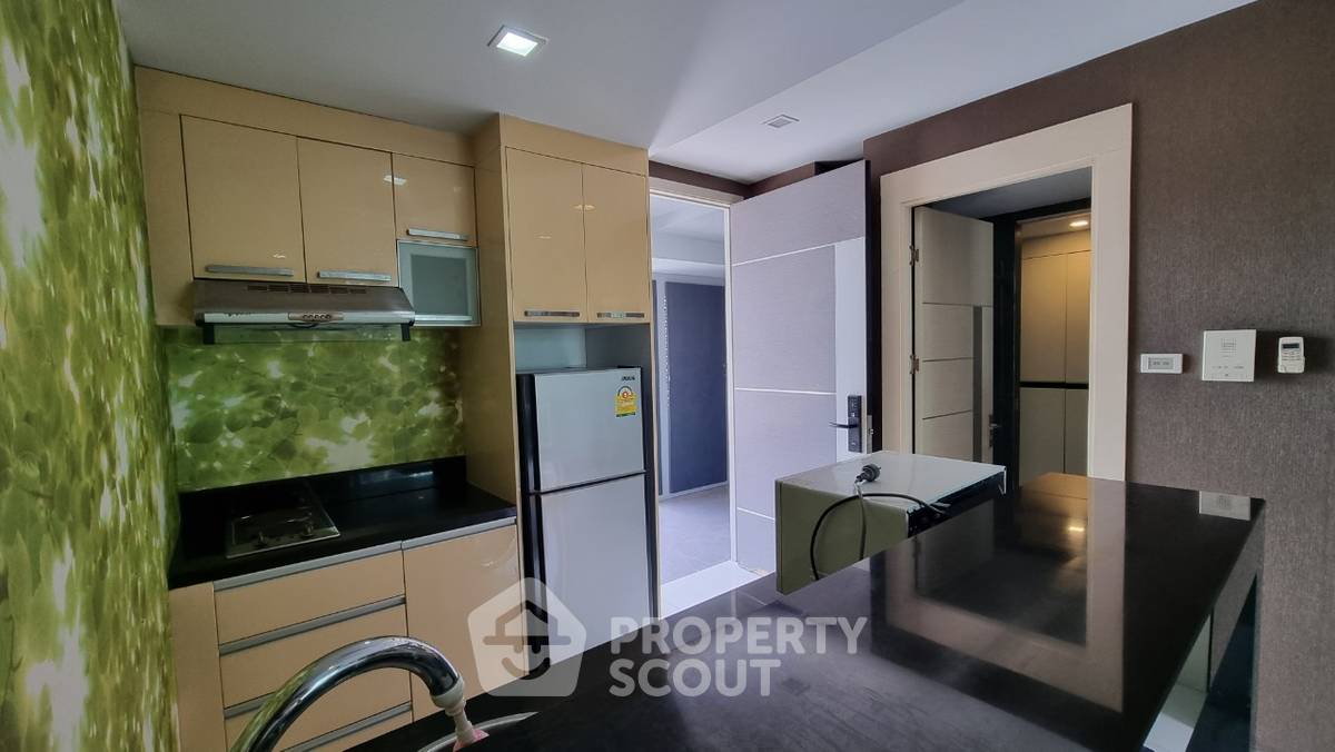 รูป คอนโด 1 ห้องนอน ราคาคุ้มค่า ที่ Apus Condominiums พัทยากลาง (ID 2137273) - รูปที่ 6/18