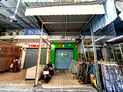 Shophouses for sale Nimibutr Stadium : SHOP HOUSE 11.2 Sq.w. Pathum Wan Bangkok for 9.5M