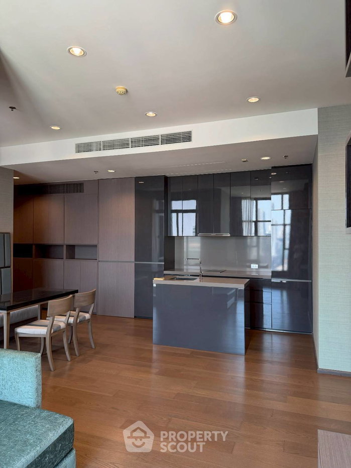 รูป คอนโด 3 ห้องนอน ชั้น 32 ขนาด 97 ตร.ม. The Diplomat Sathorn ใกล้ BTS สураศัก 90 ม. (ID 2789843) - รูปที่ 1/18