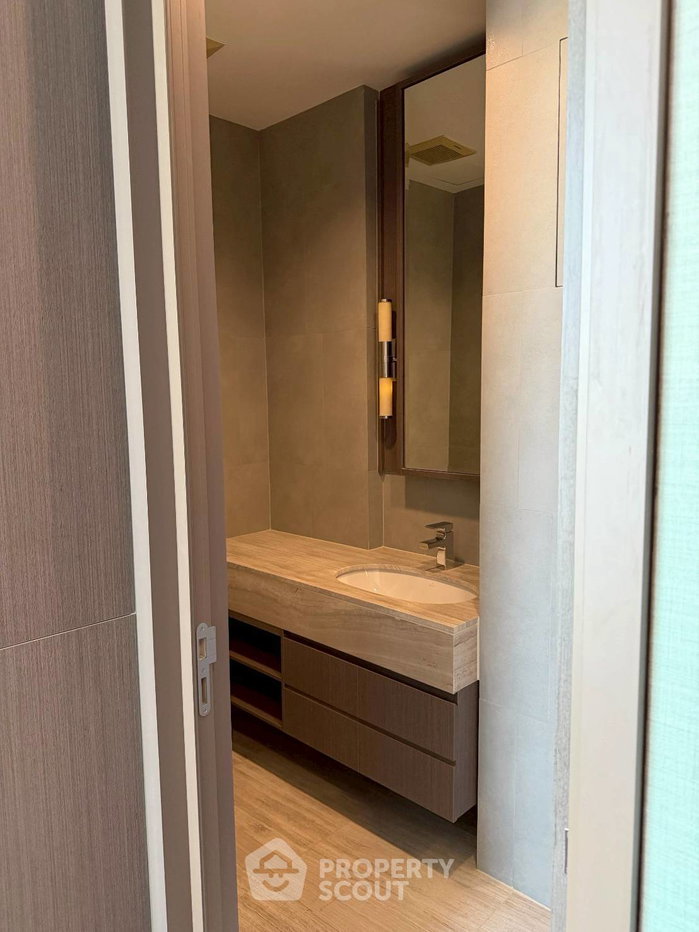 รูป คอนโด 3 ห้องนอน ชั้น 32 ขนาด 97 ตร.ม. The Diplomat Sathorn ใกล้ BTS สураศัก 90 ม. (ID 2789843) - รูปที่ 8/18