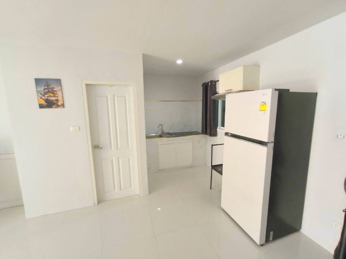รูป ให้เช่าทาวน์โฮมใหม่ 3 ชั้นสไตล์มอรอคโค ใกล้ ม.บูรพา บางแสน - รูปที่ 9/16