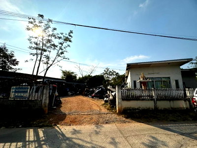 ที่ดิน ขอนแก่น : ที่ดินพร้อมสิ่งปลูกสร้าง 3000 ตร.วา อำเภอเมืองขอนแก่น จังหวัดขอนแก่น 6.3M