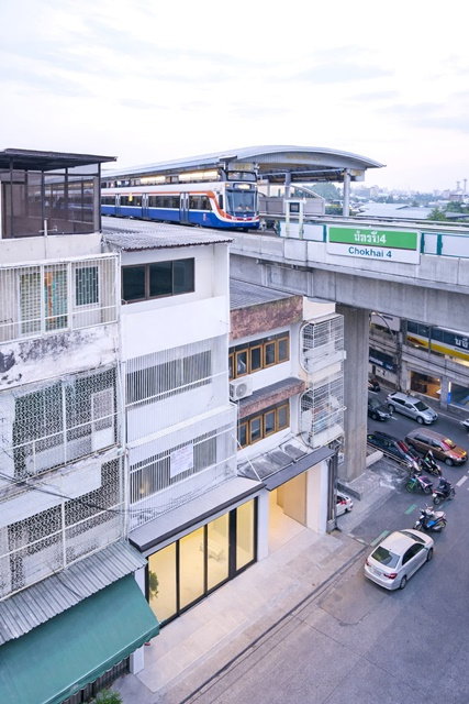 รูป เหมาะลงทุน Hostel Airbnb รัชดา ใกล้ MRTโชคชัย4 299ม. อาคาร 4ชั้น 6–8นอน 6น้ำ 20 ตร.ว.252 ตร.ม. - รูปที่ 6/8