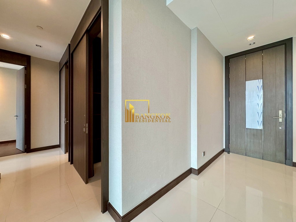 รูป Q Sukhumvit | Superb 3 Bedroom Luxury Condo Next to BTS - BR60504CD - รูปที่ 10/48
