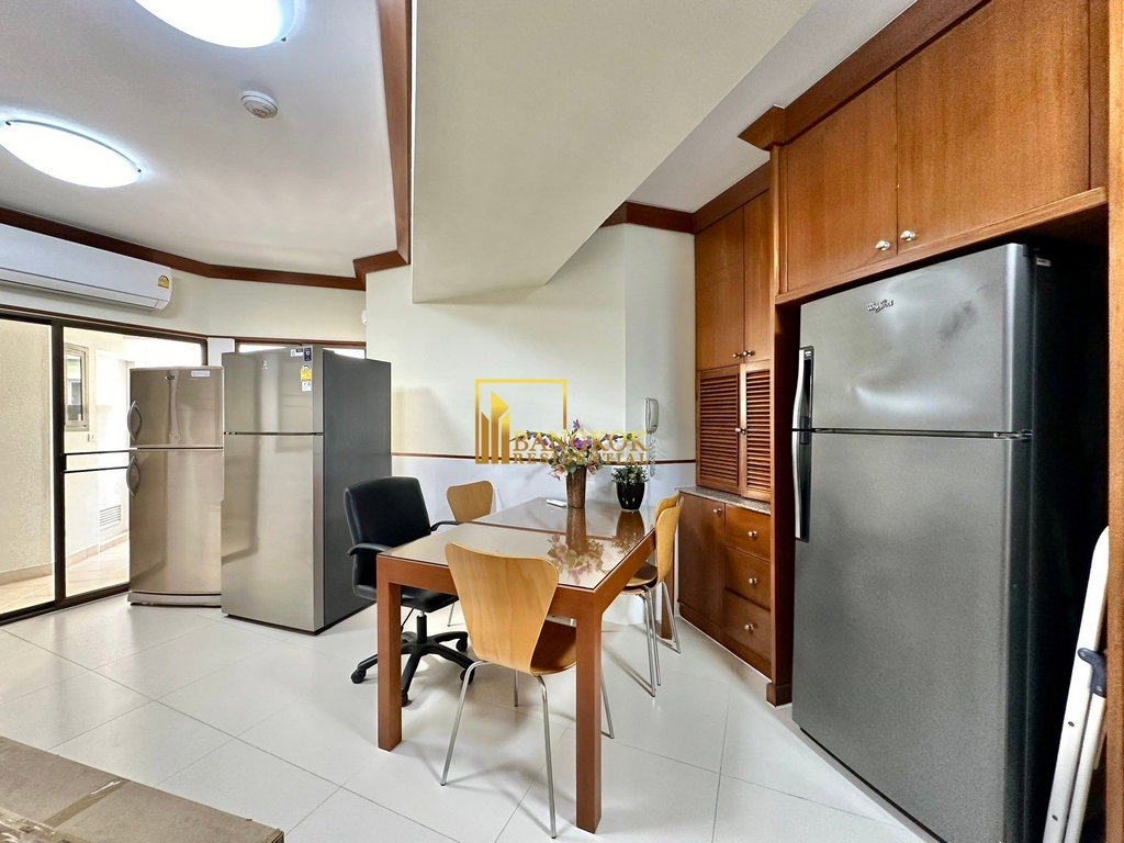 picture Large 3 Bedroom Apartment in Convenient Location - BR0271AP - 10/40
