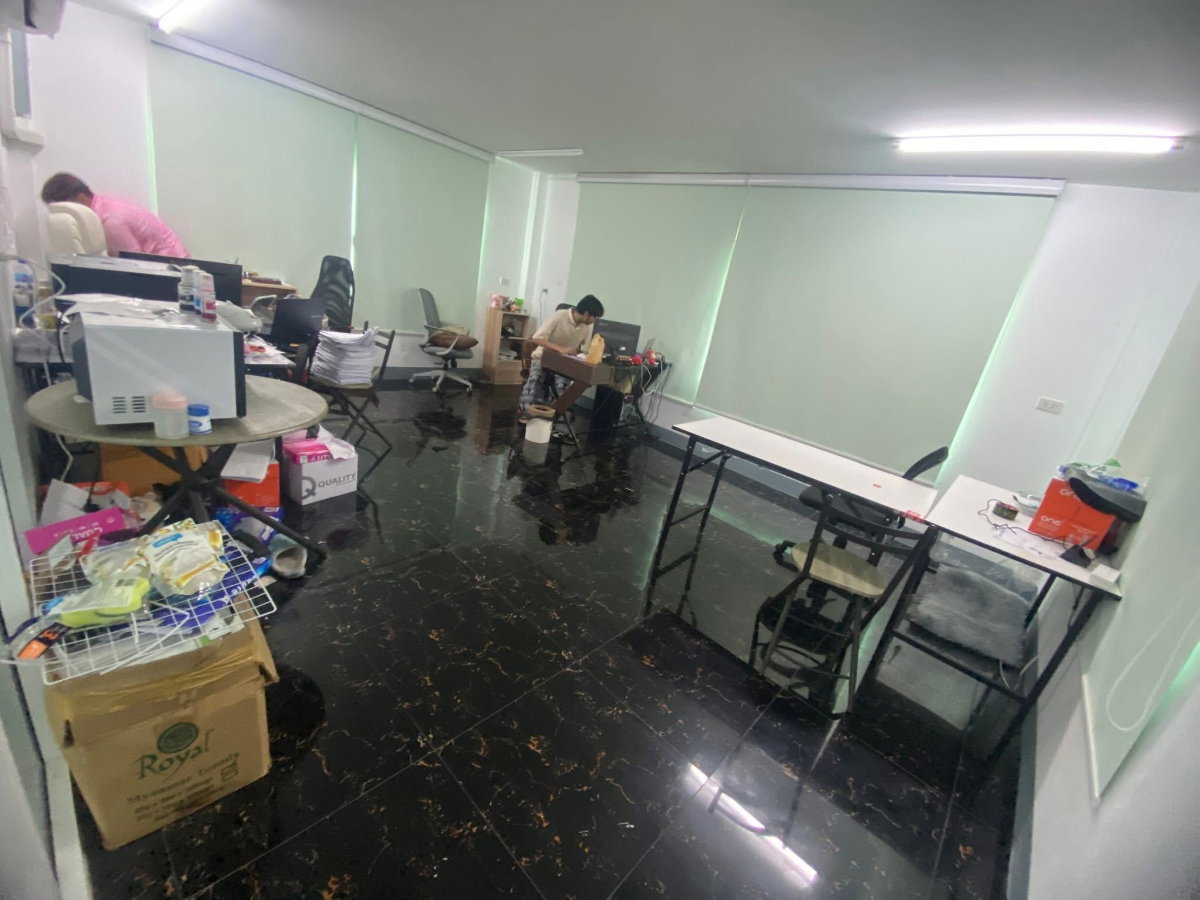 รูป 🏢 ออฟฟิศให้เช่า 3 ชั้น ‼️ราคาพิเศษ 26k💸 ใกล้ BTS บางนา 1.9 km - รูปที่ 9/12