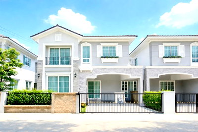 บ้านเดี่ยวให้เช่า : BTS สำโรง 800ม. วัดด่านสำโรง สุขุมวิท113 บ้านหรูหรา 2ชั้น 4นอน 3น้ำ พร้อมเฟอร์ฯครบ 40ตร.ว. 180ตร.ม. อิมพีเรียล เวิลด์ สำโรง 1.1 กม.