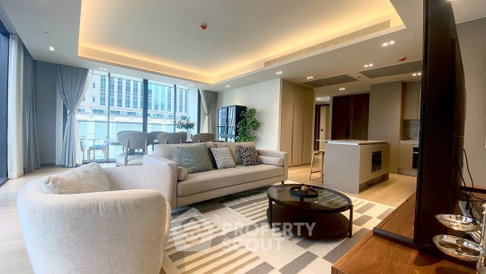 คอนโด 2 ห้องนอน พร้อมเลี้ยงสัตว์ Tonson One Residence 300 ม. ถึง BTS ชิดลม (ID 2793825)