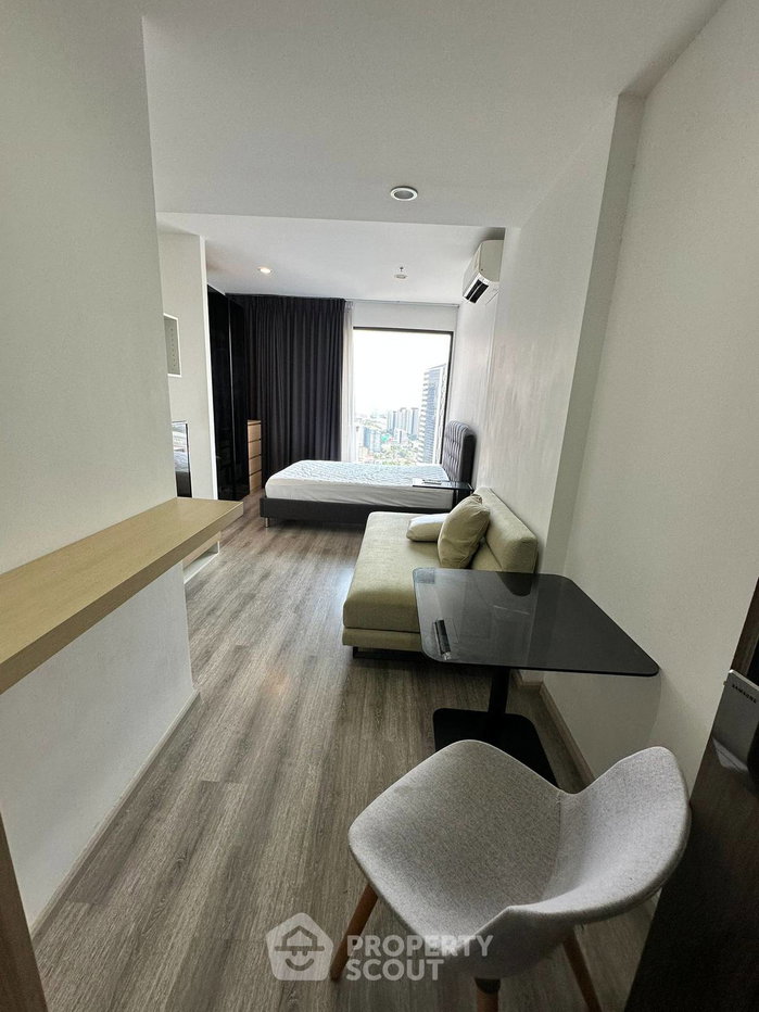 รูป คอนโด 1 ห้องนอน ชั้น 33 ขนาด 25 ตร.ม. Ideo Mobi Asoke ใกล้ MRT เพชรบุรี 200 ม. (ID 2793863) - รูปที่ 2/7