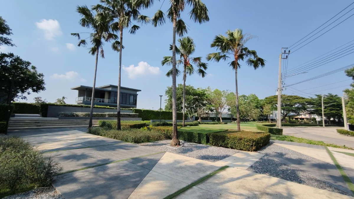 รูป ขายบ้าน แลนด์แอนด์เฮ้าส์ หมู่บ้านชัยพฤกษ์ รามอินทรา - พระยาสุเรนทร์ หลังมุม ใกล้สโมสร เดินชิวๆ ร่มรื่น สงบ น่าอยู่มาก - รูปที่ 28/34