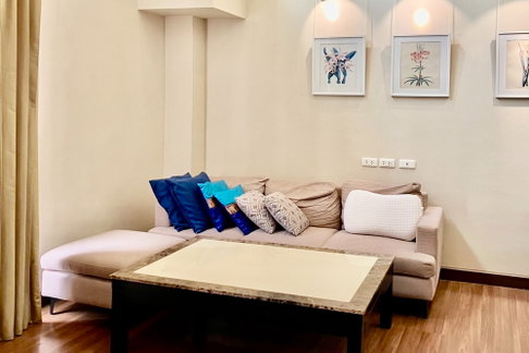 For Rent ! Rare Item ! The Trendy, 2 bed Duplex, 2 bath, Wide living room, high floor 16+, modern style !Code C20230210218 furnished, ready to move in