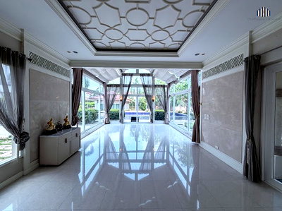 Houses for sale : Luxury Mansion for Sale on Ratchaphruek Road Prukpirom Regent Ratchaphruek–Rattanathibet by Q House ,A rare 2-storey . 592.8 sq.wah, | #TPI-2930