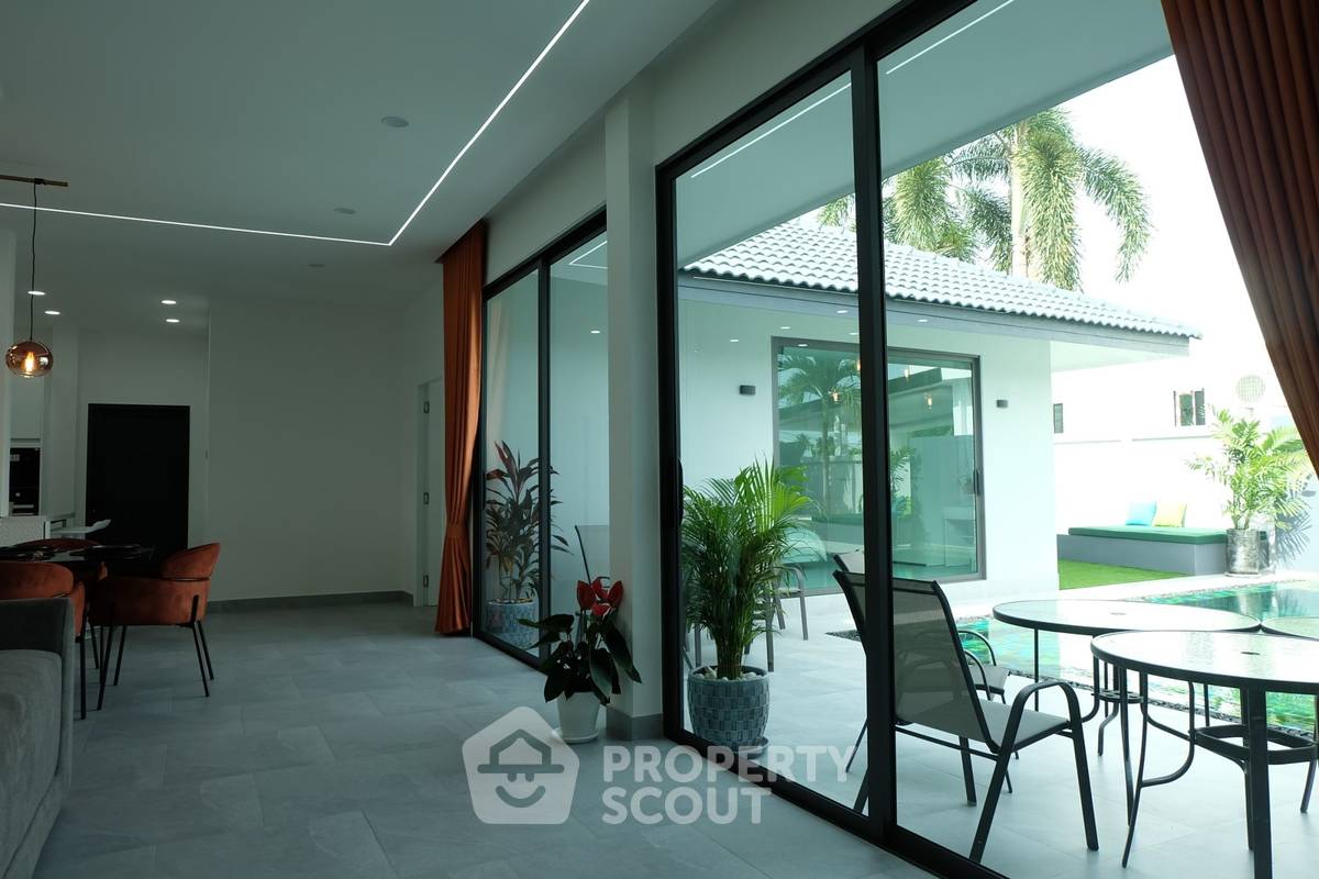 picture Pet-Friendly 3-BR Private Pool Villa (190 Sqm) Fully Renovated (ID 2792071) - 6/25
