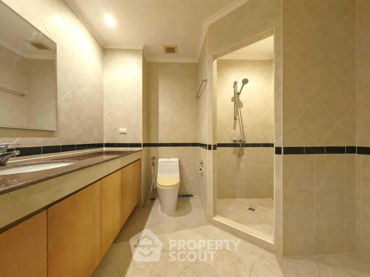 รูป ขายคอนโด 2 ห้องนอน 184 ตร.ม. วิวทะเล เรสซิเดนซ์ 5 พัทยาเหนือ (ID 2796354) - รูปที่ 2/20