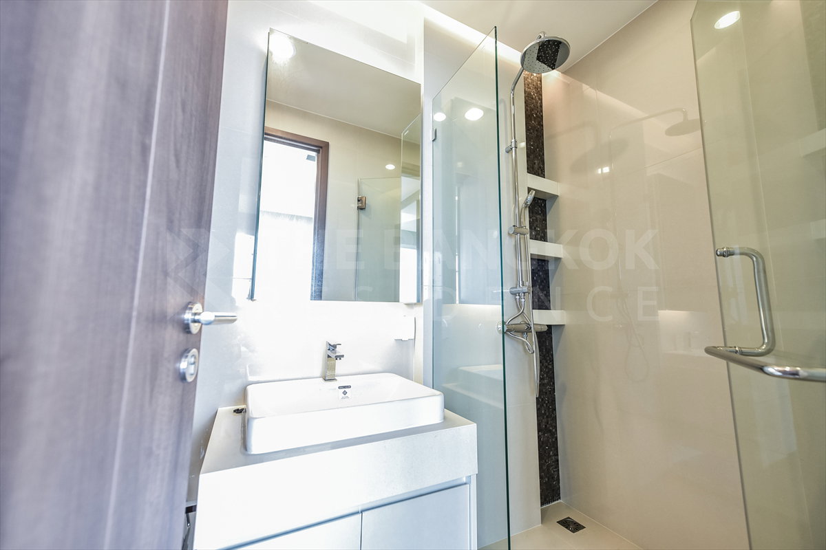 รูป ขายคอนโดหรู Menam Residences ห้องมุม วิวแม่น้ำเจ้าพระยา 🌊ใกล้เอเชียทีค - รูปที่ 10/10