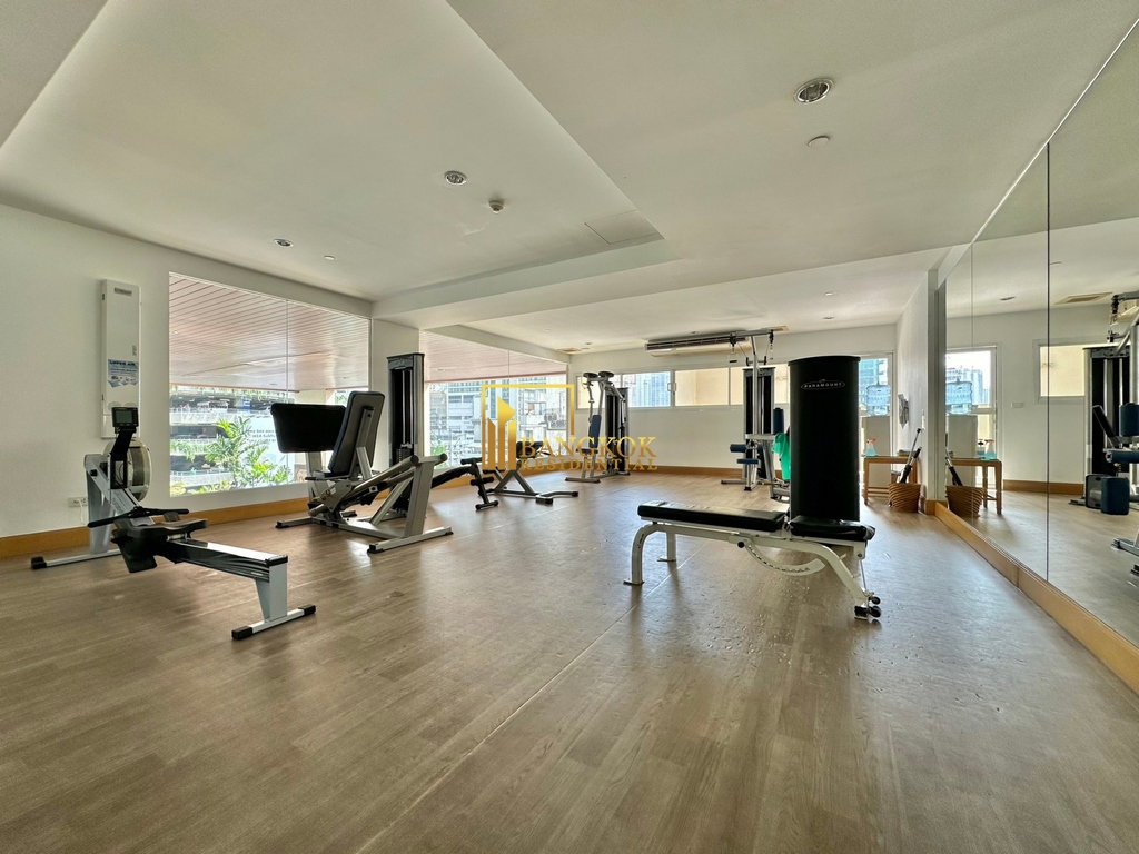 รูป Impressive 4 Bedroom Apartment For Rent in Phrom Phong - BR0262AP - รูปที่ 46/57