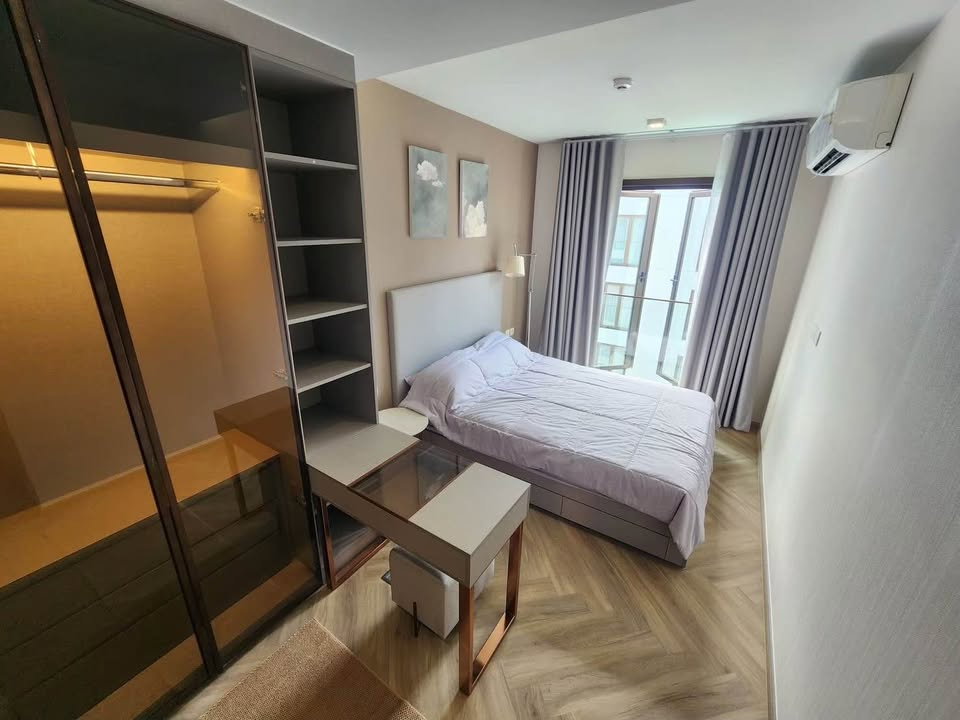 รูป ให้เช่าคอนโด : 2 ห้องนอน Chapter Thonglor 25 ห้องมุม วิวสระ (Rt-01) - รูปที่ 2/15