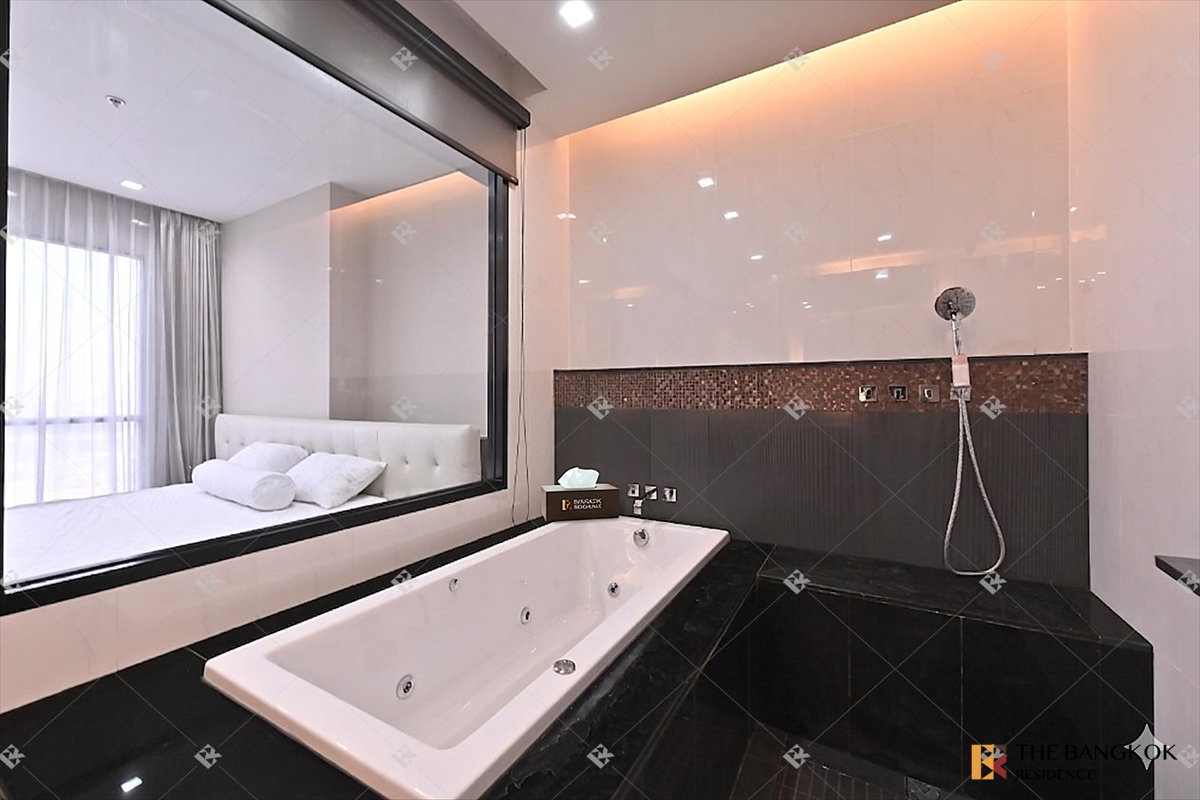 รูป  Condo for rent at Ivy Ampio 🌃 ใกล้ MRT ศูนย์วัฒนธรรมฯ 2 นอน 80 ตร.ม. ห้องสวย ราคาดี 🔥  - รูปที่ 8/10