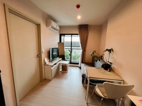 For Rent Aspire Erawan Prime Fully Furnished (Near BTS Chang Erawan Station)