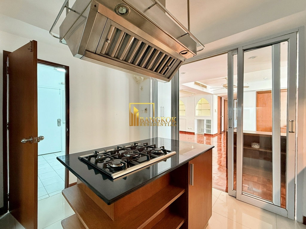 รูป Grand Ville House 1 | Spacious 3 Bed Condo in Phrom Phong - BR60907CD - รูปที่ 10/34