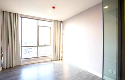 Condos for sale : The Room Rama 4【𝐒𝐄𝐋𝐋 & 𝐑𝐄𝐍𝐓】🔥Sleek design, spacious area, practical to use🔥 Contact Line ID: @hacondo