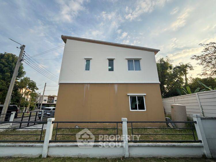 รูป บ้าน 3 ห้องนอน ขาย พร้อมเลี้ยงสัตว์ได้ โครงการ Grande Pleno Rattanatibeth เขตบางเลน (ID 2791665) - รูปที่ 3/12