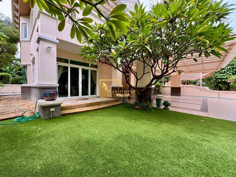 Baan Pattanakarn | Spacious 4 Bedroom Luxury House For Sale - BR28159SH