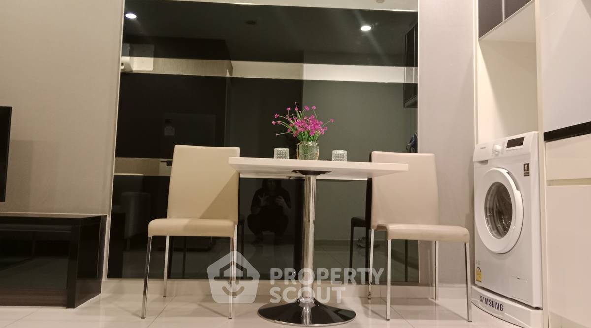 รูป คอนโด 1 ห้องนอน 46 ตร.ม. The Vision Condo ใกล้ย่านพัทยาใต้ (พระตำหนัก) (ID 2798027) - รูปที่ 9/15