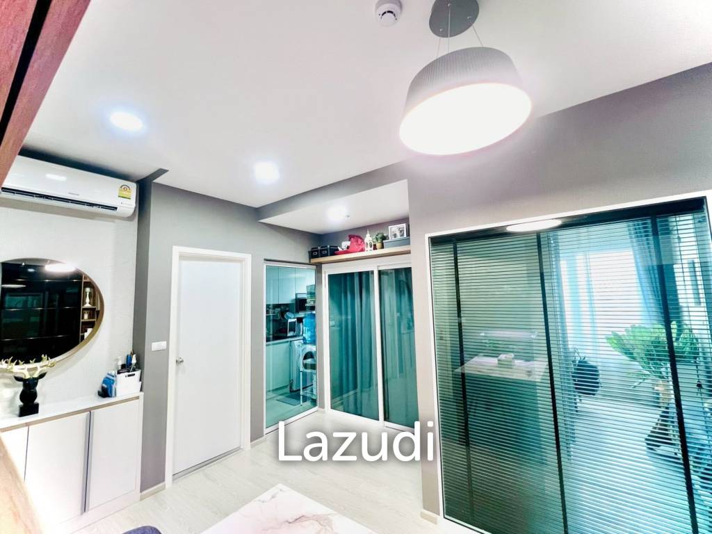 รูป 46 sqm 2 Bedroom Condo on High Floor in Huai Khwang Bangkok - รูปที่ 3/8