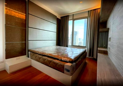 Condos for sale : 🔥 Signature Condo for Sale | Ratchadamri | Luxury Lifestyle for the Selected Few | Near BTS Ratchadamri | 39,000,000 THB -LTHC14927